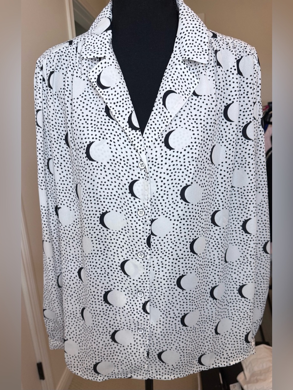 Women’s Cabi button up blouse
